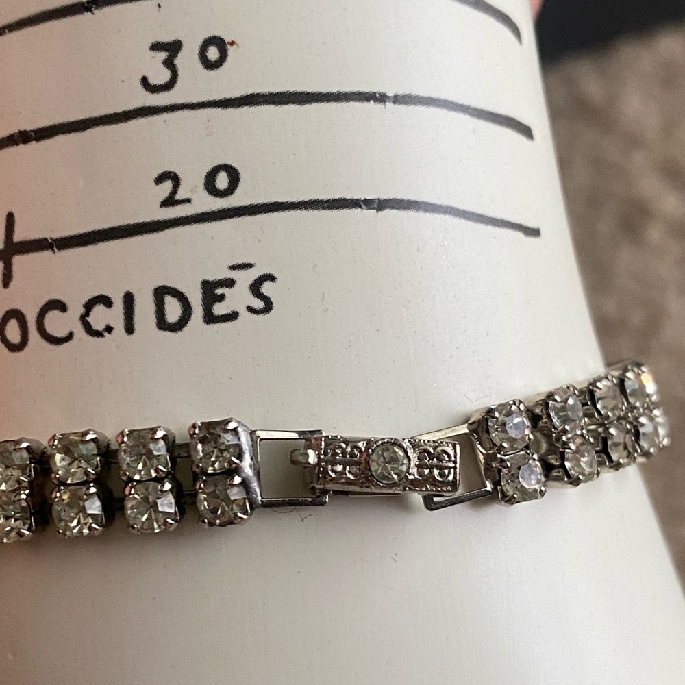 Tennis bracelet silver tone rhinestone vintage - Picture 7 of 11